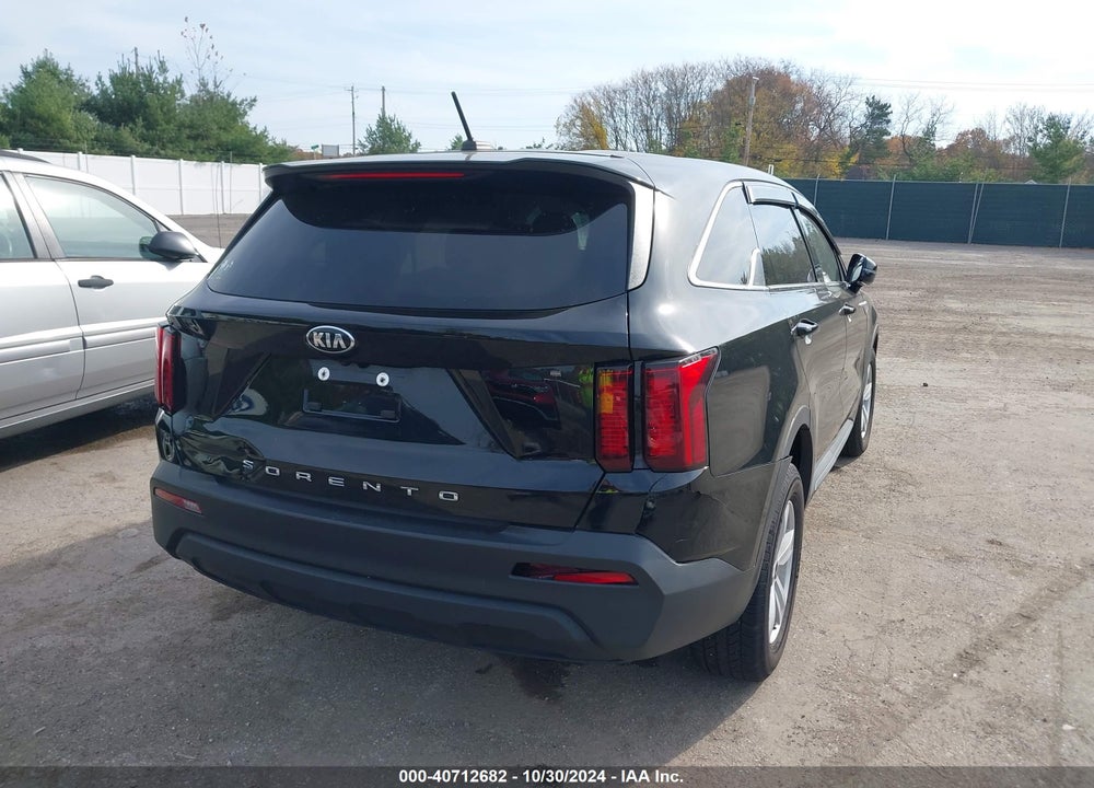 2021 KIA SORENTO LX VIN: 5XYRG4LC1MG051491