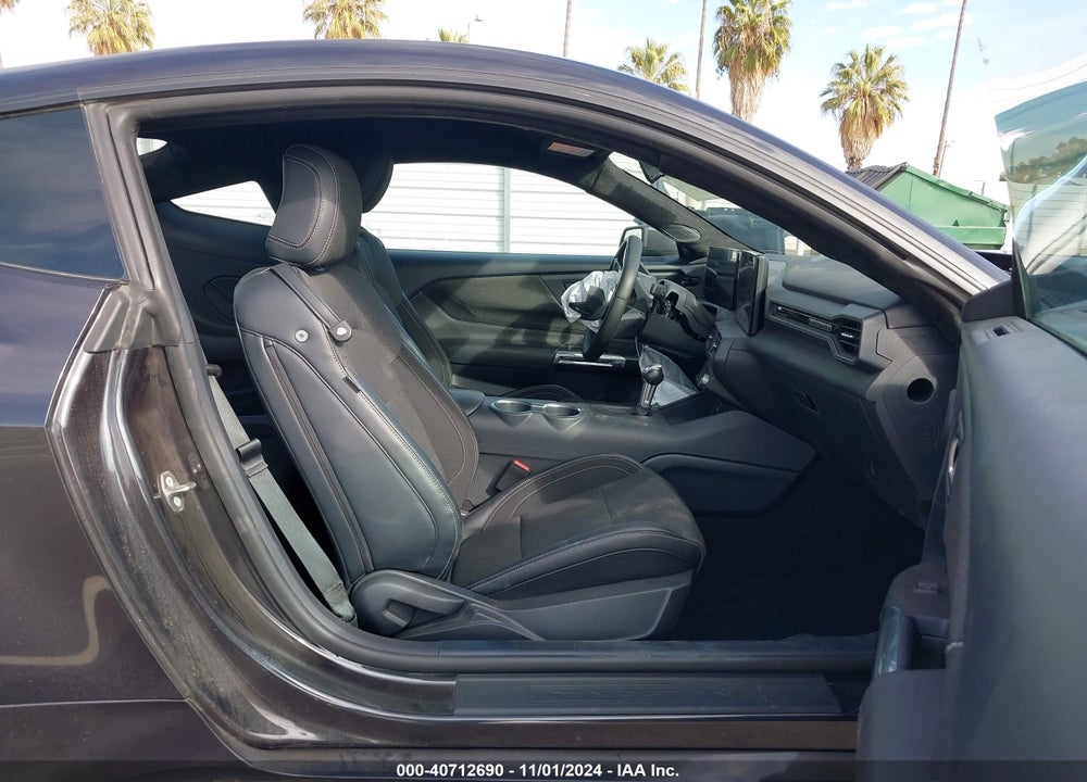 2024 FORD MUSTANG ECOBOOST VIN: 1FA6P8TH5R5118329