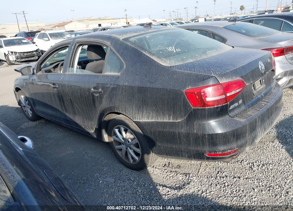 2015 VOLKSWAGEN JETTA 1.8T SE VIN: 3VWD17AJ2FM320101