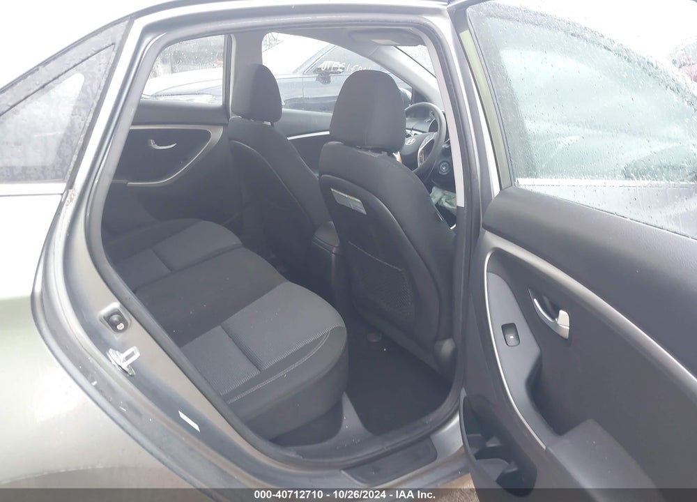 2017 HYUNDAI ELANTRA GT VIN: KMHD35LH2HU347093