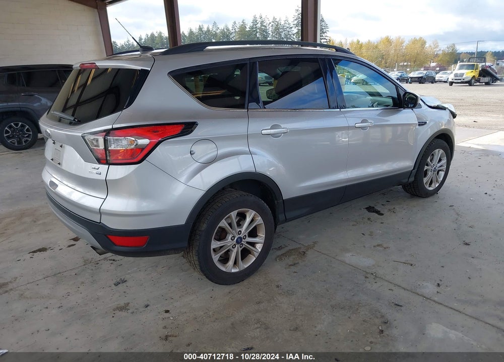 2017 FORD ESCAPE SE VIN: 1FMCU9GD9HUA83250