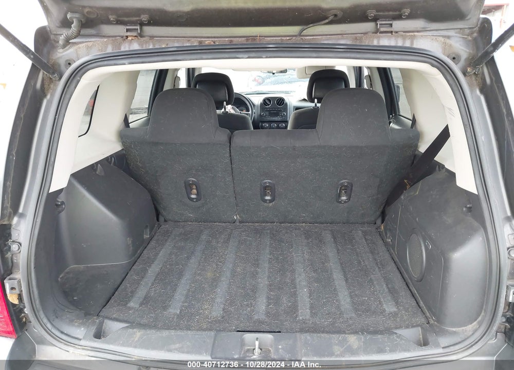 2014 JEEP PATRIOT LATITUDE VIN: 1C4NJRFB2ED727009