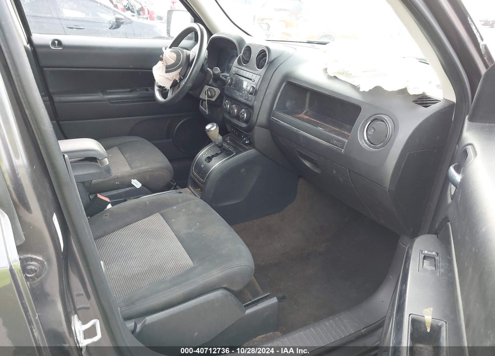 2014 JEEP PATRIOT LATITUDE VIN: 1C4NJRFB2ED727009