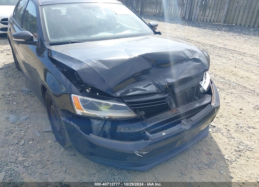 2014 VOLKSWAGEN JETTA 1.8T SE VIN: 3VWD17AJ4EM289271