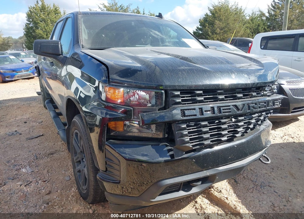 2021 CHEVROLET SILVERADO 1500 4WD  SHORT BED CUSTOM/4WD  STANDARD BED CUSTOM VIN: 1GCPYBEK1MZ257179