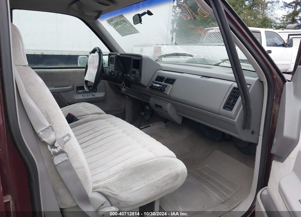 1993 CHEVROLET GMT-400 K3500 VIN: 1GCHK33N9PJ379848