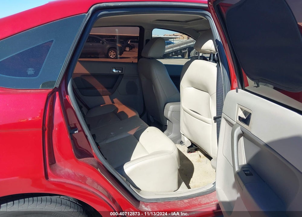 2010 FORD FOCUS SES VIN: 1FAHP3GN2AW177851