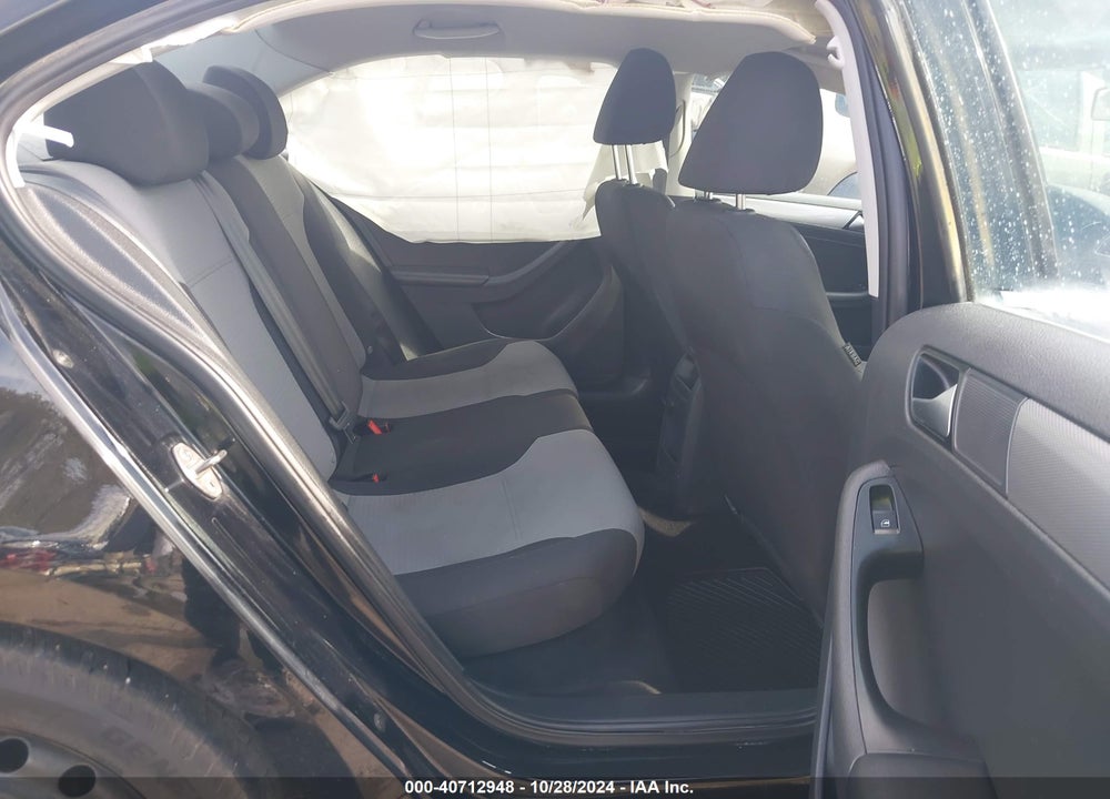 2017 VOLKSWAGEN JETTA 1.4T S VIN: 3VW2B7AJ0HM213832