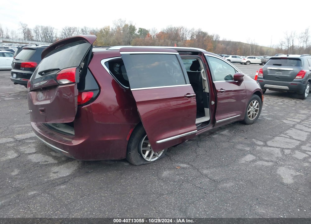 2020 CHRYSLER PACIFICA TOURING L VIN: 2C4RC1BG6LR275445