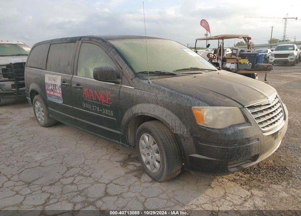 2010 CHRYSLER TOWN & COUNTRY LX VIN: 2A4RR4DE3AR213326