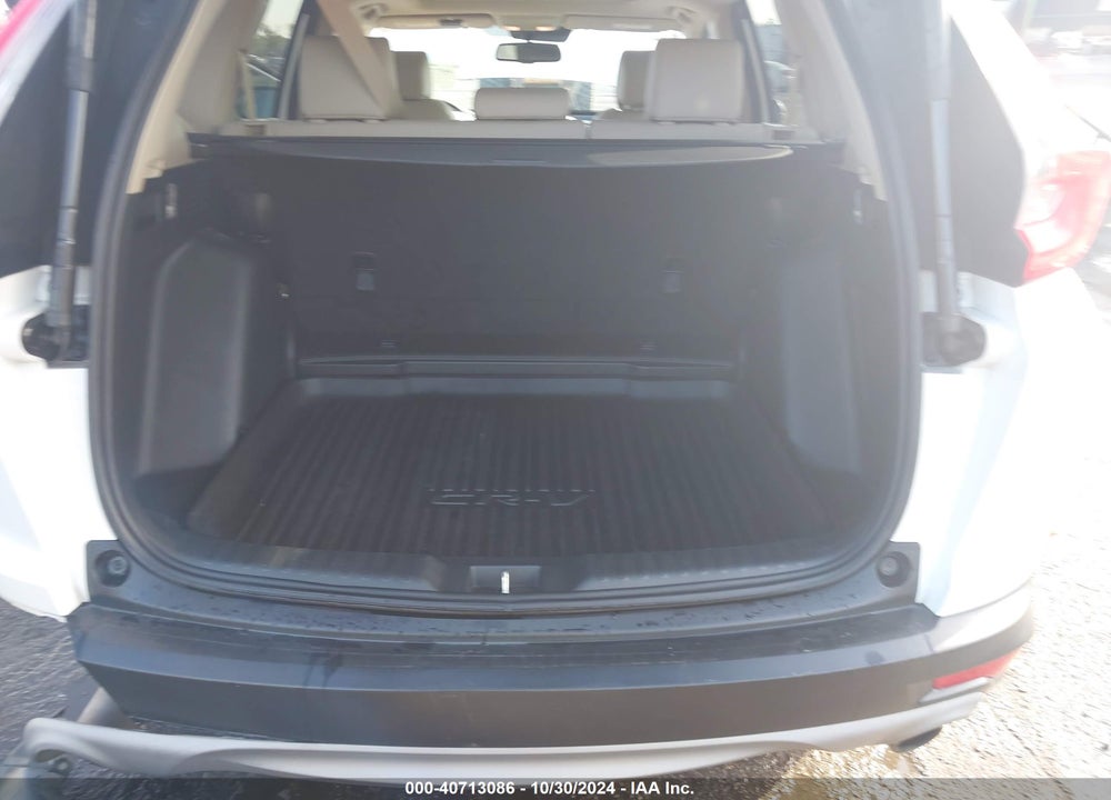 2019 HONDA CR-V TOURING VIN: 7FARW1H9XKE013684