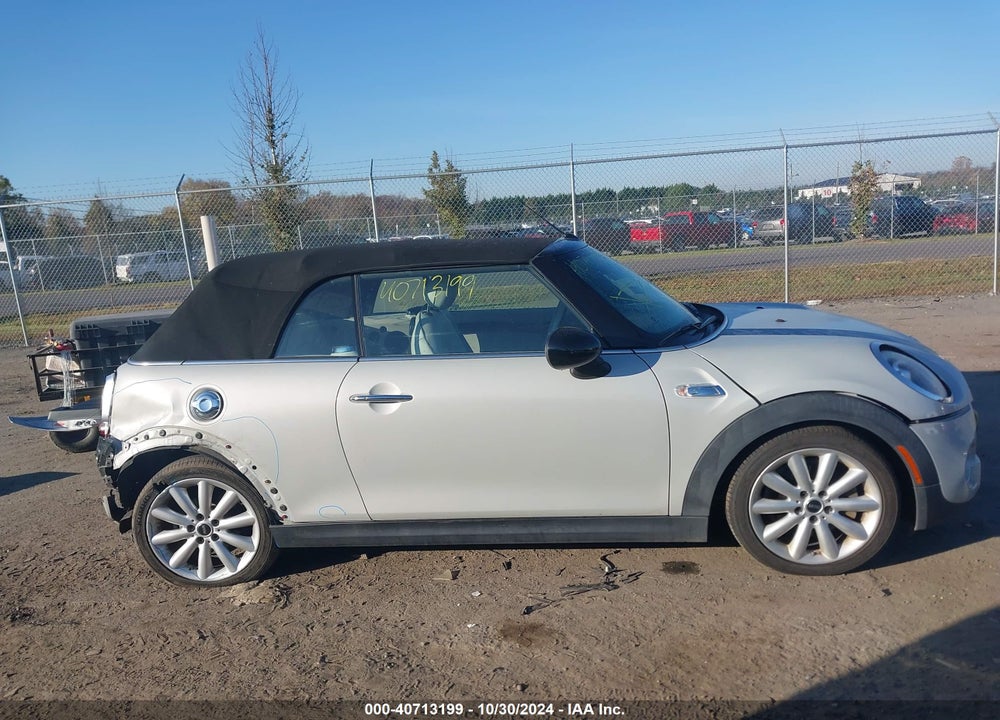 2017 MINI CONVERTIBLE VIN: WMWWG9C39H3C82262