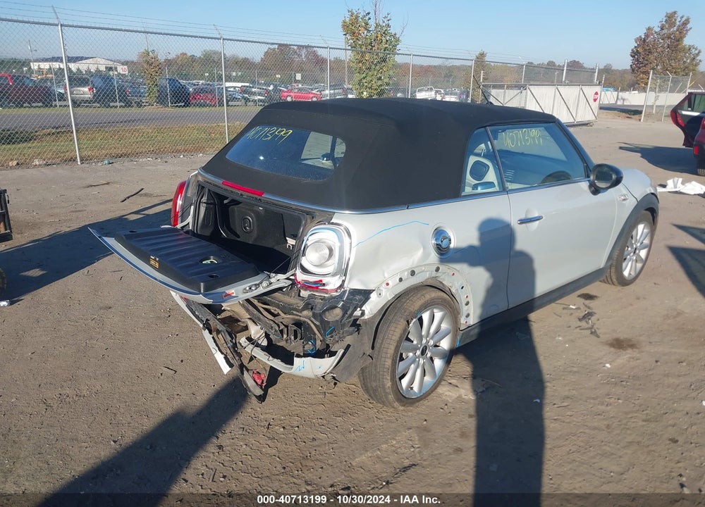 2017 MINI CONVERTIBLE VIN: WMWWG9C39H3C82262