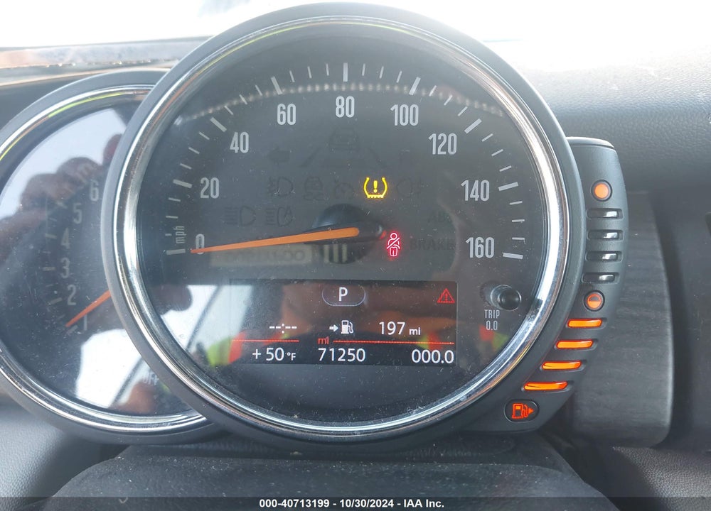 2017 MINI CONVERTIBLE VIN: WMWWG9C39H3C82262