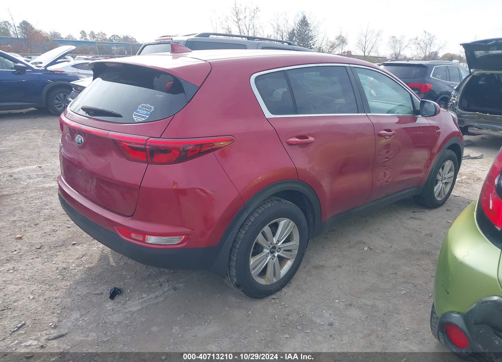 2018 KIA SPORTAGE LX VIN: KNDPMCAC5J7346907