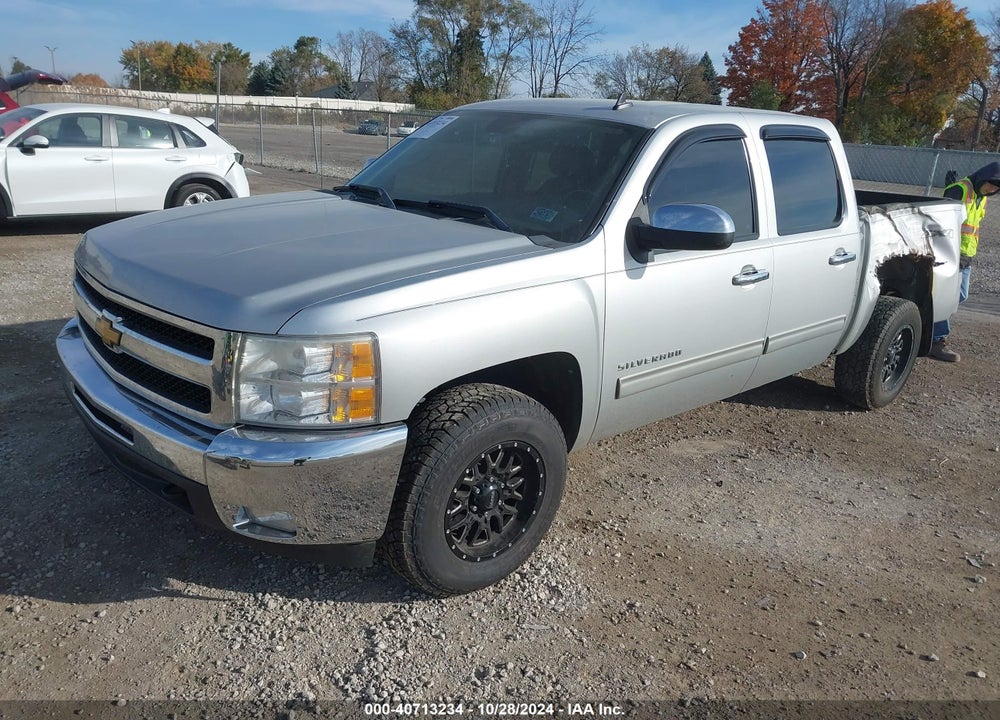 2011 CHEVROLET SILVERADO 1500 LT VIN: 3GCPKSE37BG235324
