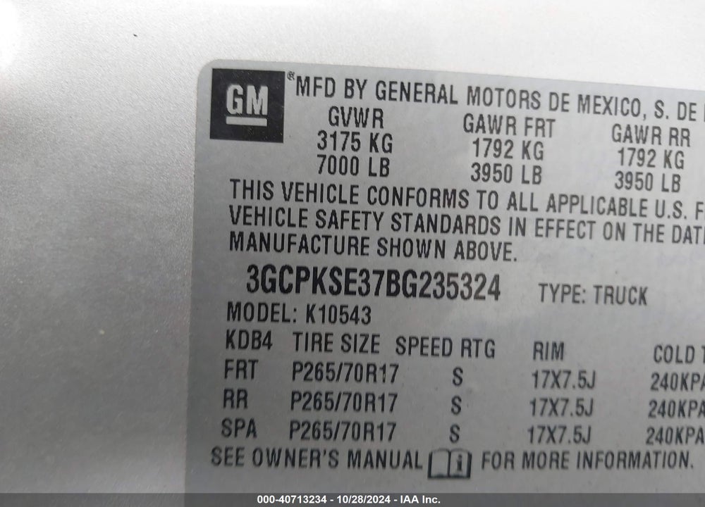 2011 CHEVROLET SILVERADO 1500 LT VIN: 3GCPKSE37BG235324