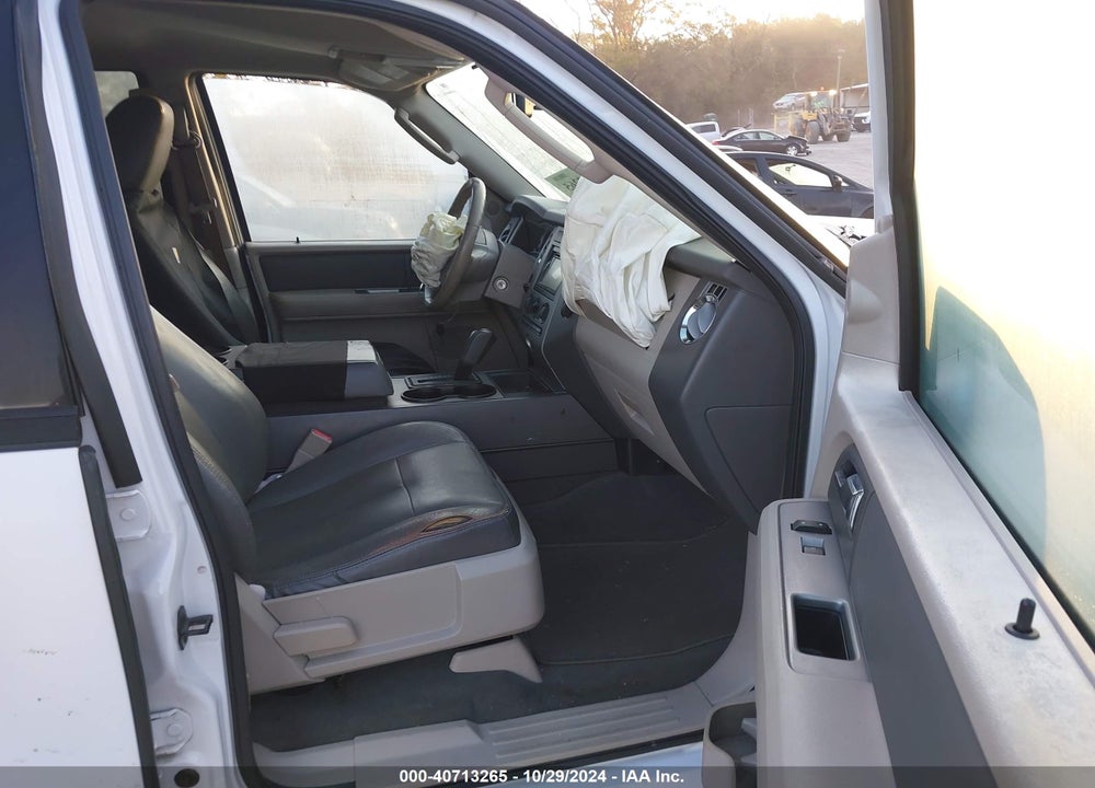 2009 FORD EXPEDITION EL XLT VIN: 1FMFK15529LA07909