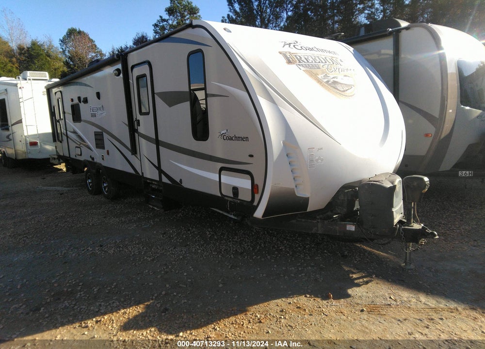 2017 FOREST RIVER FREEDOM VIN: 5ZT2FEVB8HA023383