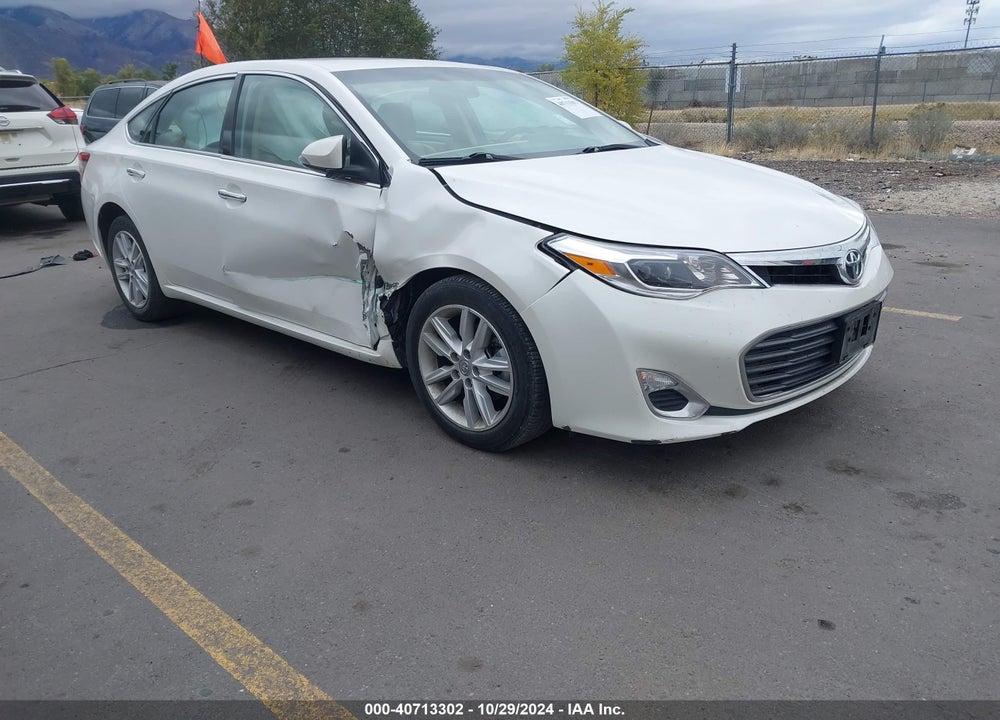 2015 TOYOTA AVALON XLE VIN: 4T1BK1EB5FU177188