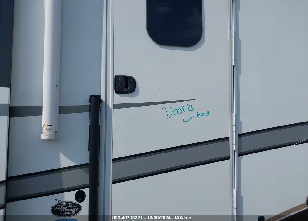 2024 JAYCO NORTH POINT VIN: 1UJCD0BV7R1LL0056