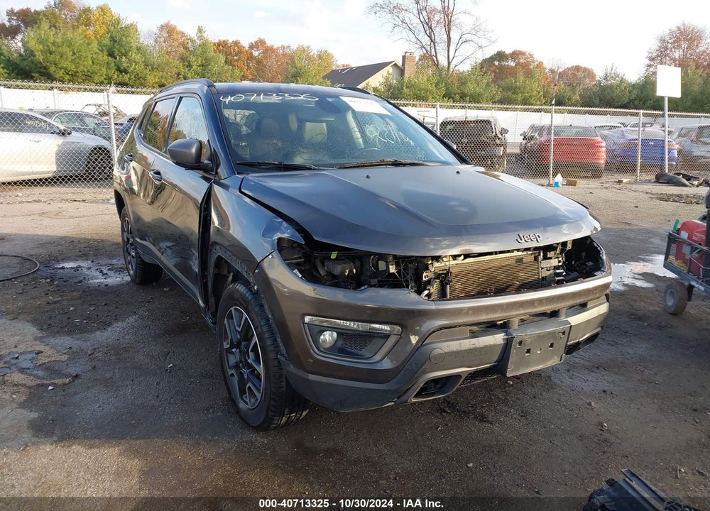 2019 JEEP COMPASS TRAILHAWK 4X4 VIN: 3C4NJDDB4KT747905