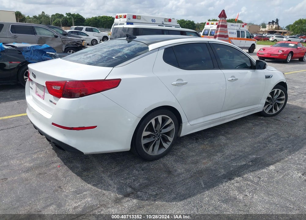 2015 KIA OPTIMA SX TURBO VIN: 5XXGR4A64FG356005