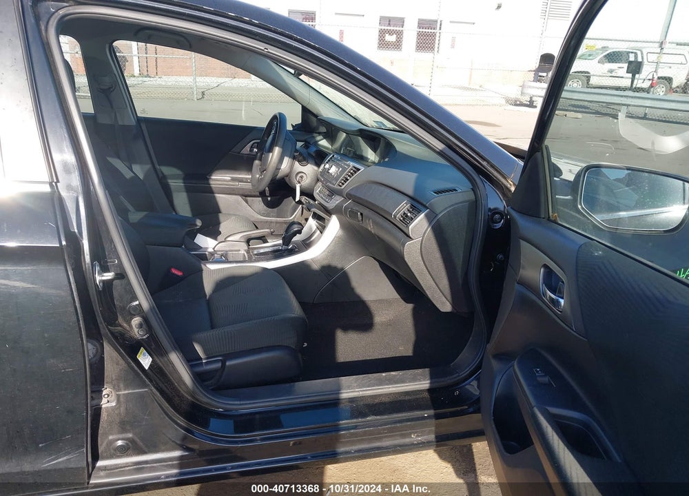 2015 HONDA ACCORD LX VIN: 1HGCR2F30FA009463