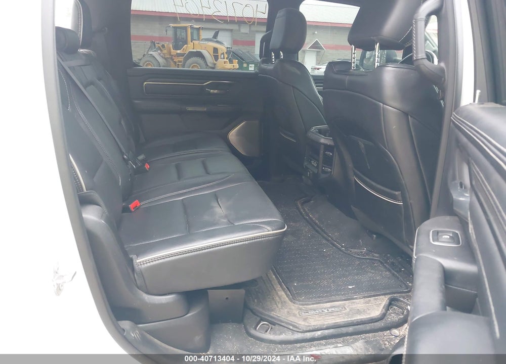 2021 RAM 1500 LIMITED 4X4 5'7 BOX VIN: 1C6SRFHT5MN552030