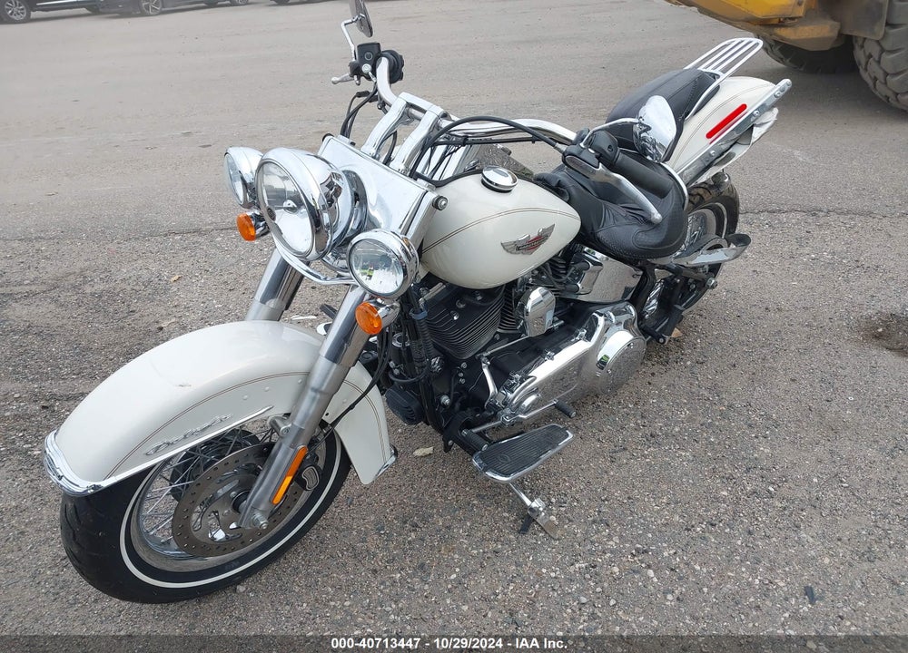 2015 HARLEY-DAVIDSON FLSTN SOFTAIL DELUXE VIN: 1HD1JDV12FB026492