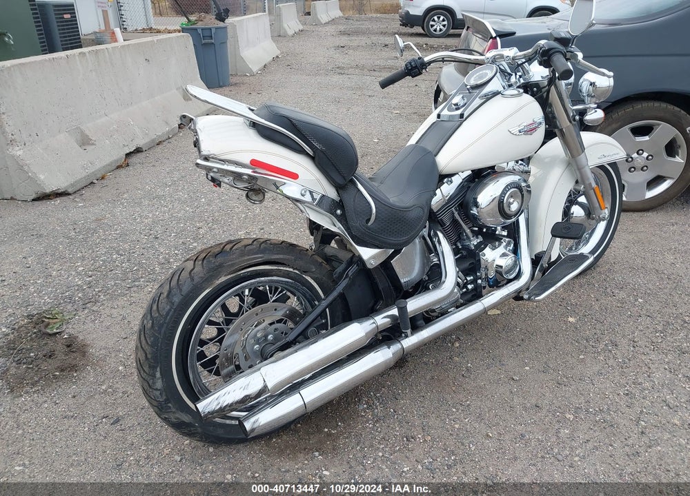 2015 HARLEY-DAVIDSON FLSTN SOFTAIL DELUXE VIN: 1HD1JDV12FB026492