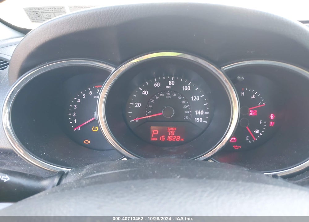 2013 KIA SORENTO LX V6 VIN: 5XYKTDA27DG336235