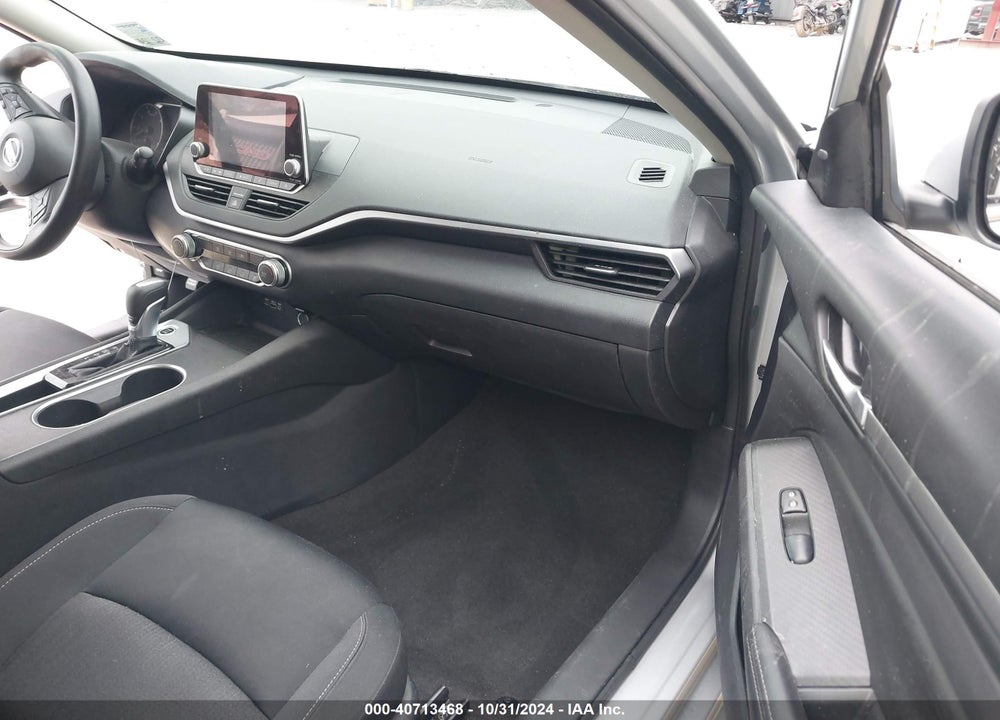 2022 NISSAN ALTIMA SV FWD VIN: 1N4BL4DV2NN305920
