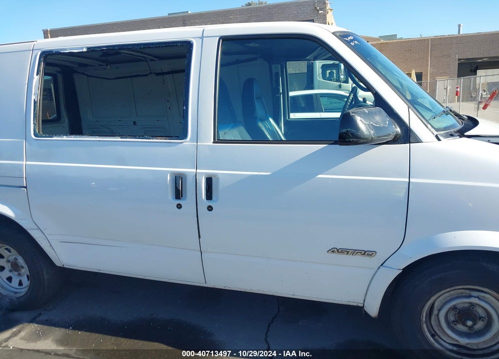 1999 CHEVROLET ASTRO VIN: 1GCDM19W8XB186291