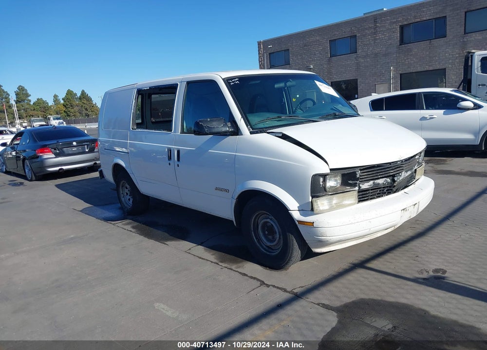 1999 CHEVROLET ASTRO VIN: 1GCDM19W8XB186291