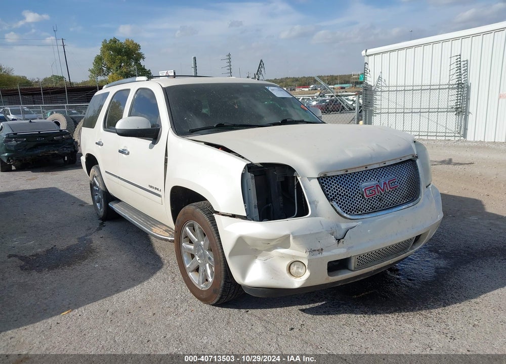 2012 GMC YUKON DENALI VIN: 1GKS2EEF2CR114857