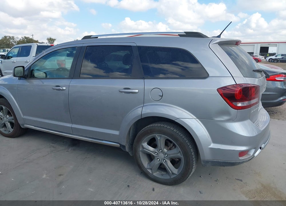 2017 DODGE JOURNEY CROSSROAD PLUS VIN: 3C4PDCGB5HT529583