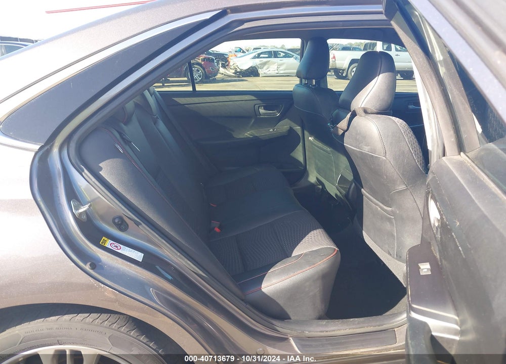 2015 TOYOTA CAMRY SE VIN: 4T1BF1FK3FU482367