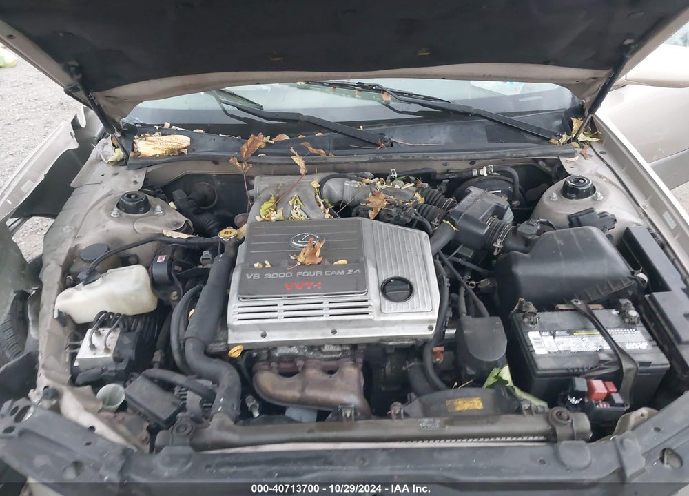 2000 LEXUS ES 300 VIN: JT8BF28G5Y0249442