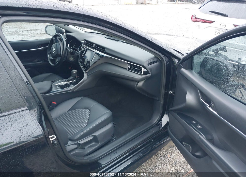 2019 TOYOTA CAMRY SE VIN: 4T1B11HK9KU250068