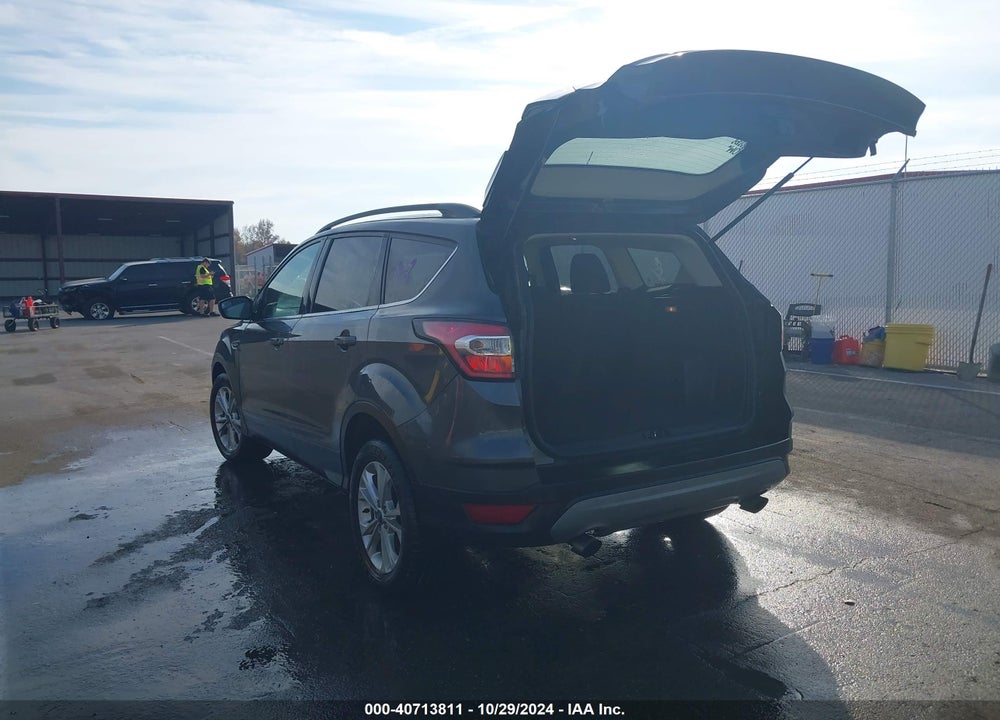 2018 FORD ESCAPE SE VIN: 1FMCU0GDXJUC85600