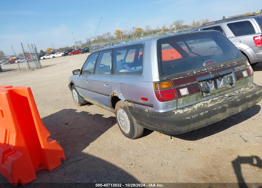 1989 TOYOTA CAMRY DLX VIN: JT2SV21W2K0294294