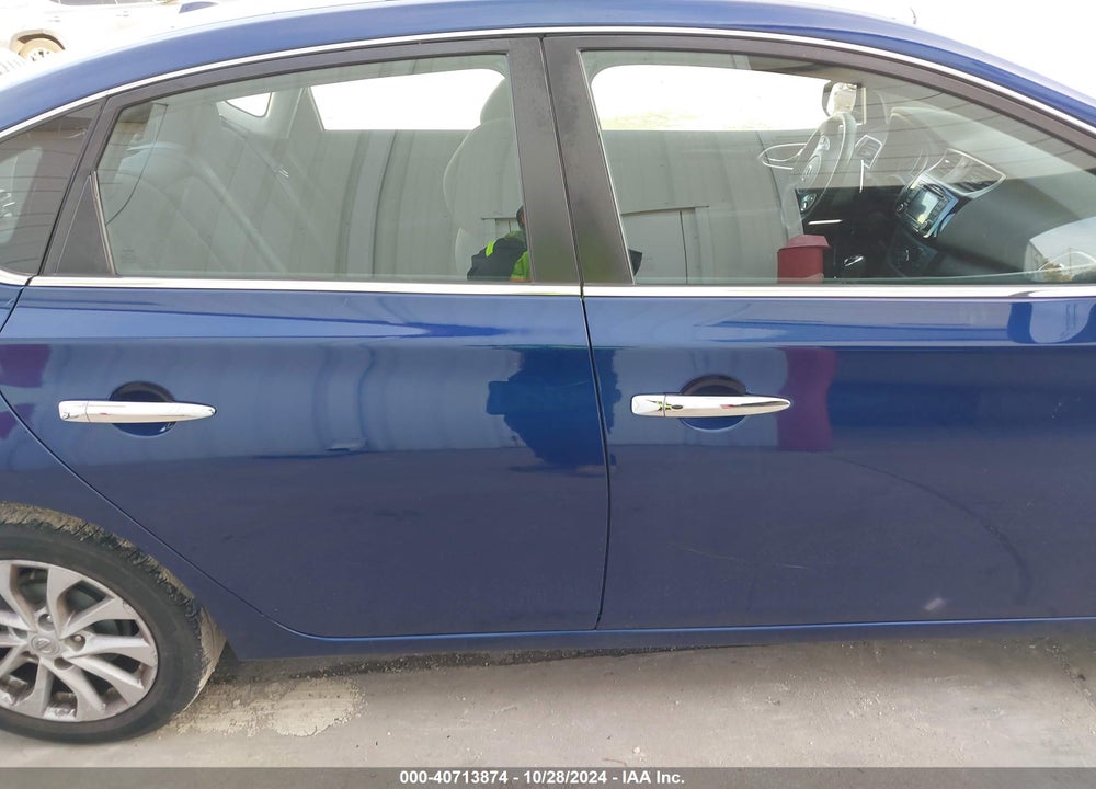 2018 NISSAN SENTRA SV VIN: 3N1AB7AP3JL620383