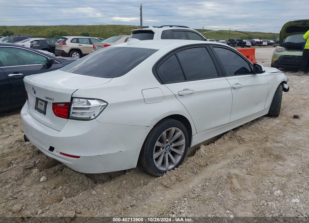 2012 BMW 328I VIN: WBA3A5C57CF343594