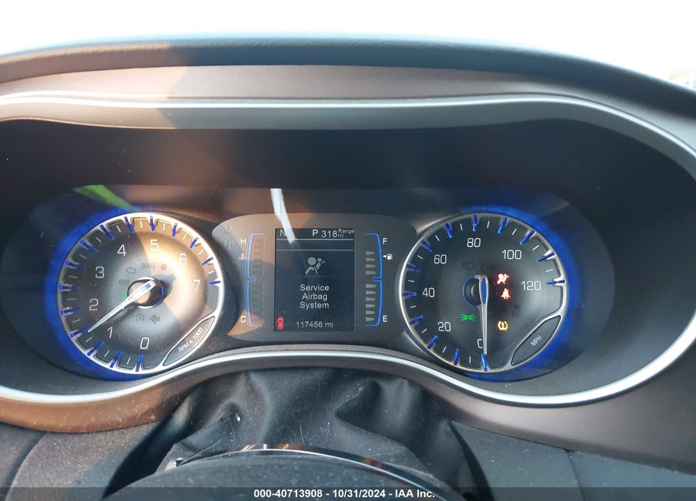 2017 CHRYSLER PACIFICA TOURING L VIN: 2C4RC1BGXHR665603