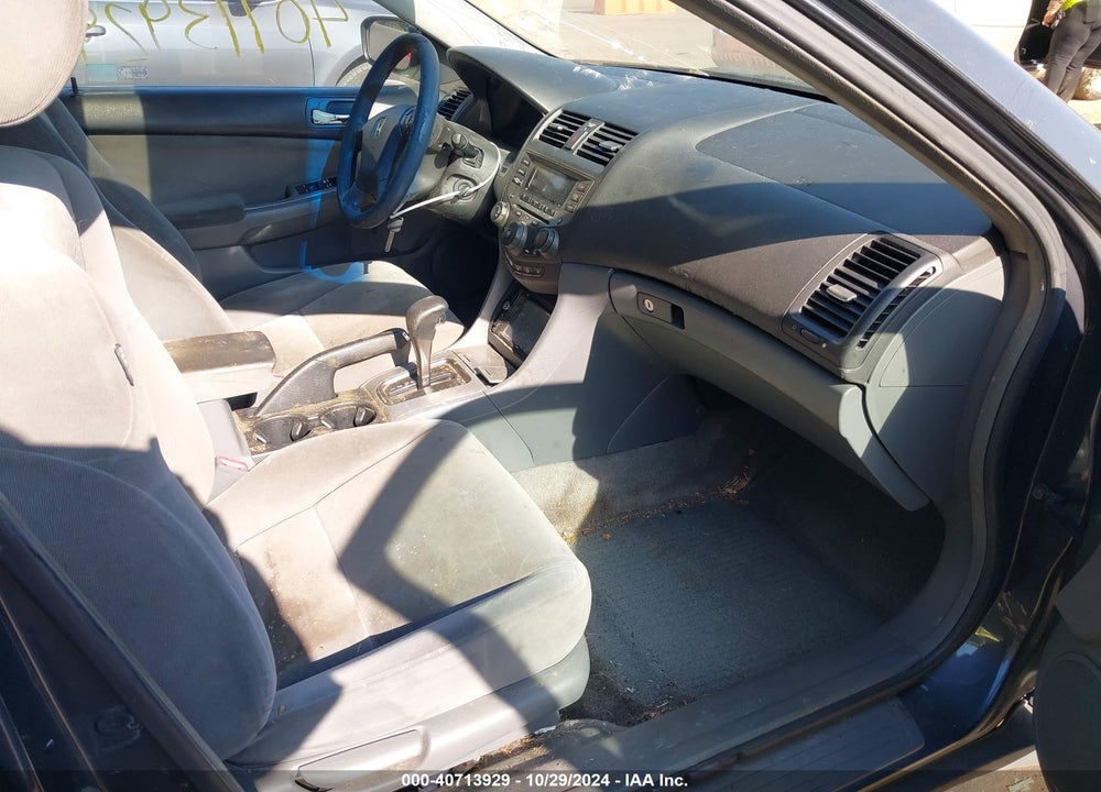 2007 HONDA ACCORD 2.4 EX VIN: 1HGCM56707A140610