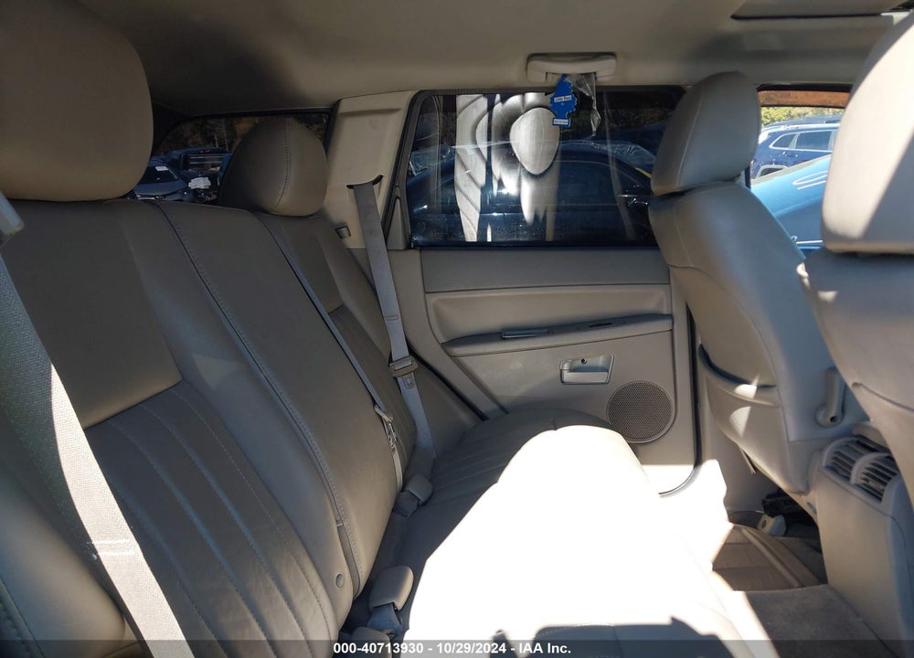 2005 JEEP GRAND CHEROKEE LAREDO VIN: 1J4HR48N95C688662