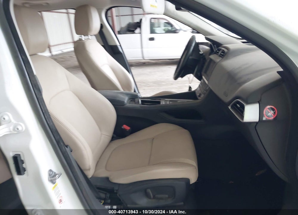 2018 JAGUAR F-PACE 30T PREMIUM VIN: SADCJ2GX7JA236797