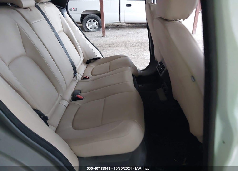 2018 JAGUAR F-PACE 30T PREMIUM VIN: SADCJ2GX7JA236797