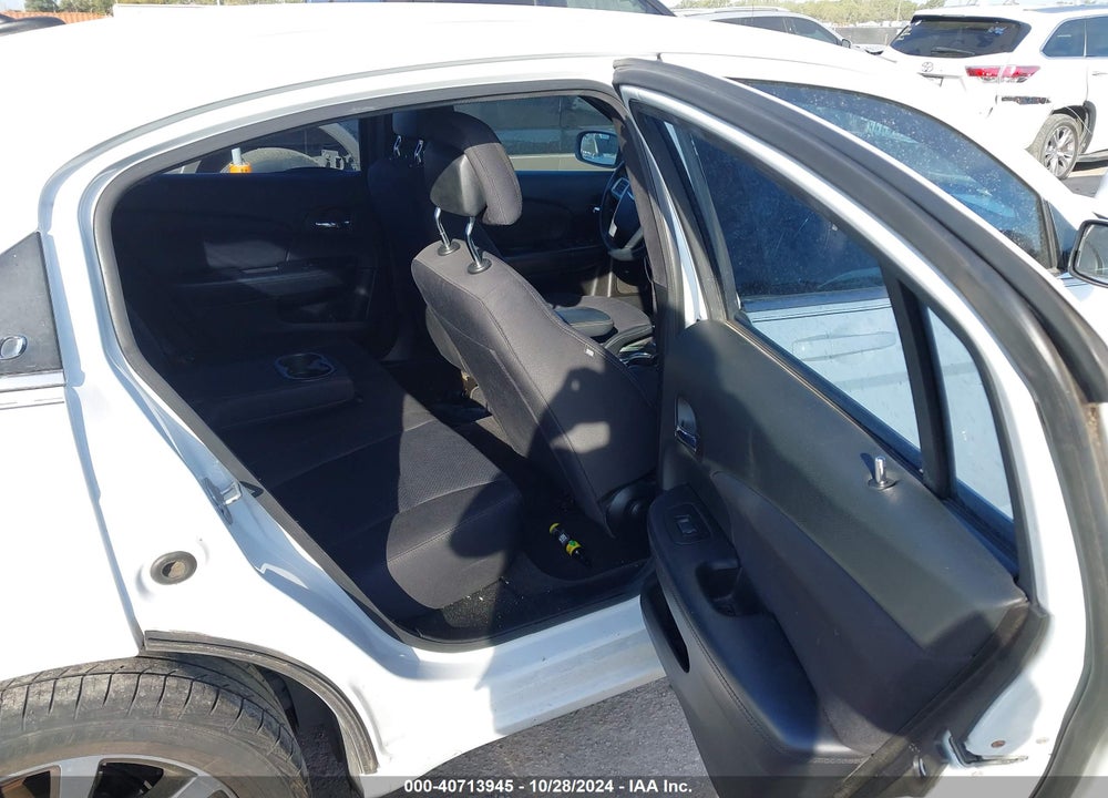 2014 CHRYSLER 200 TOURING VIN: 1C3CCBBG4EN128640